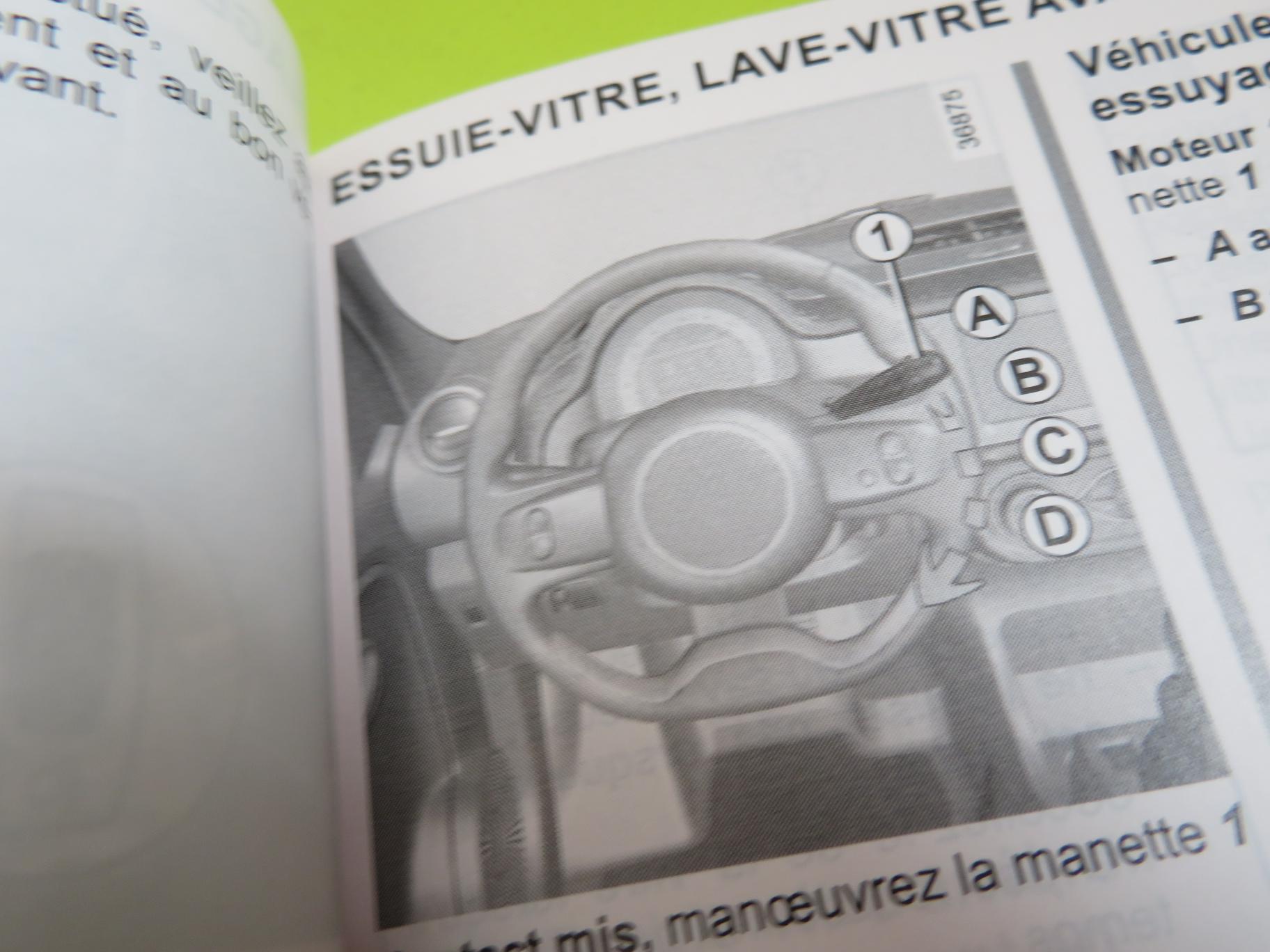 NOTICE DUTILISATION RENAULT TWINGO 2   CARNET REPÈRES