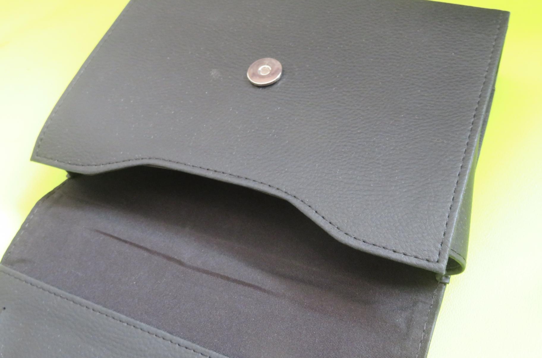 POCHETTE ORIGINALE MERCEDES POUR NOTICE / MANUEL DUTILISATION