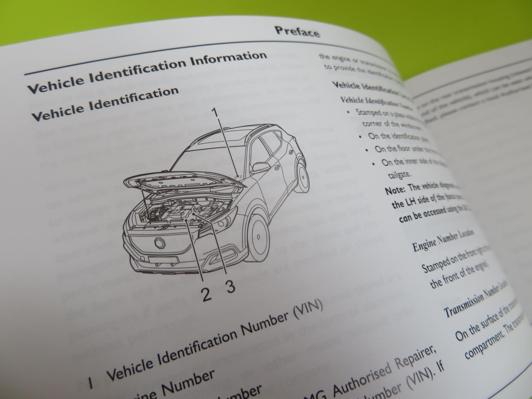 OWNER MANUAL MG ZS   SERVICE PORTFOLIO (ANGLAIS)