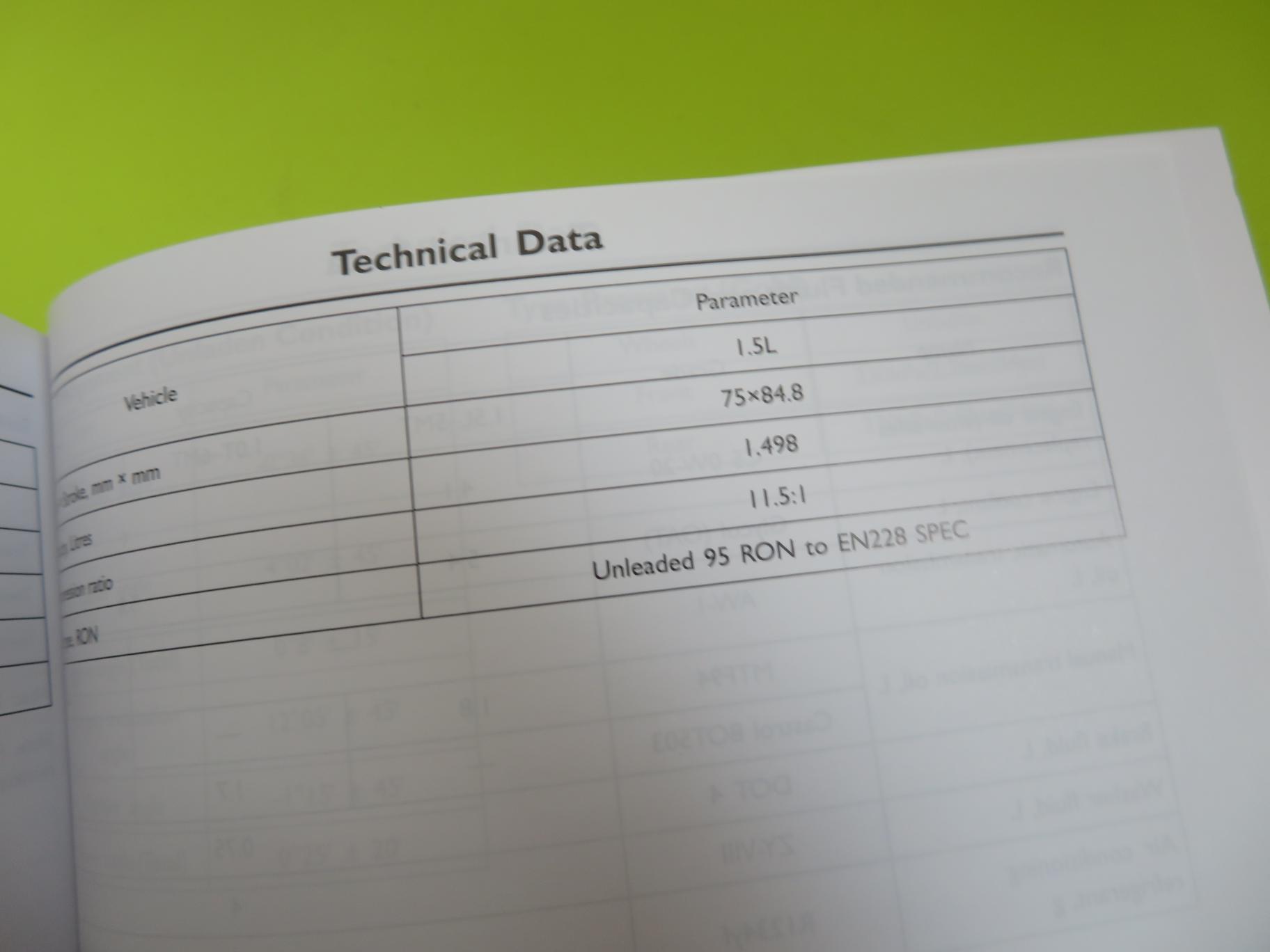 OWNER MANUAL MG ZS   SERVICE PORTFOLIO (ANGLAIS)