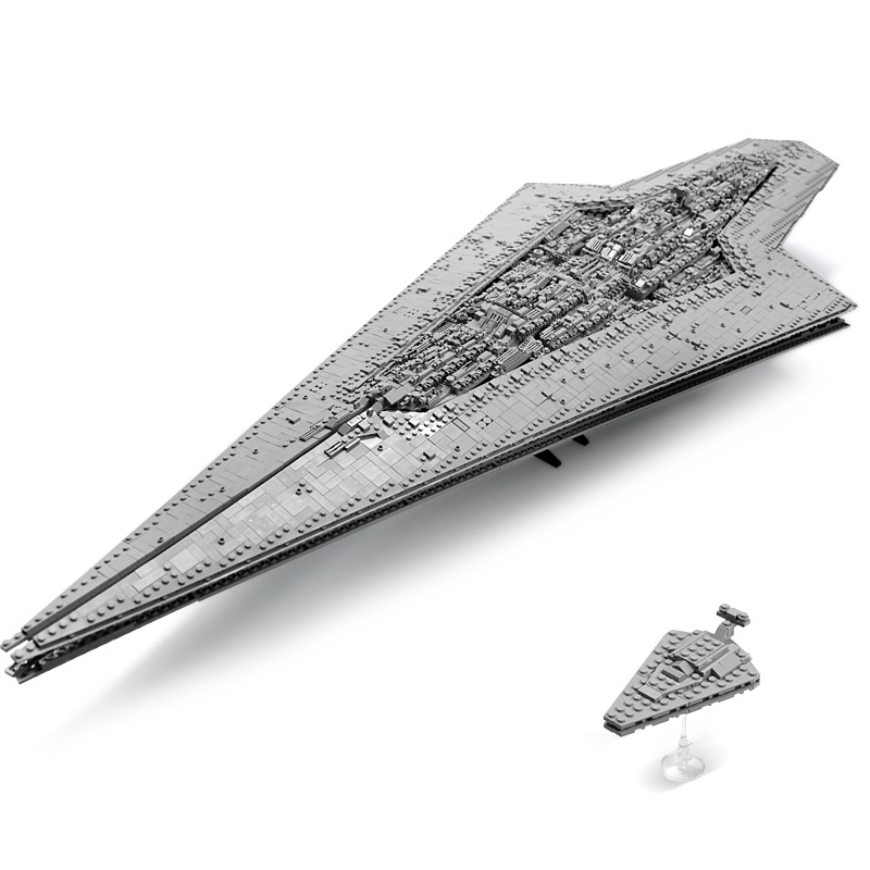 MAQUETTE VAISSEAU SPATIAL DREADNOUGHT EN BRIQUES TECHNIQUES MODÈLE 13134