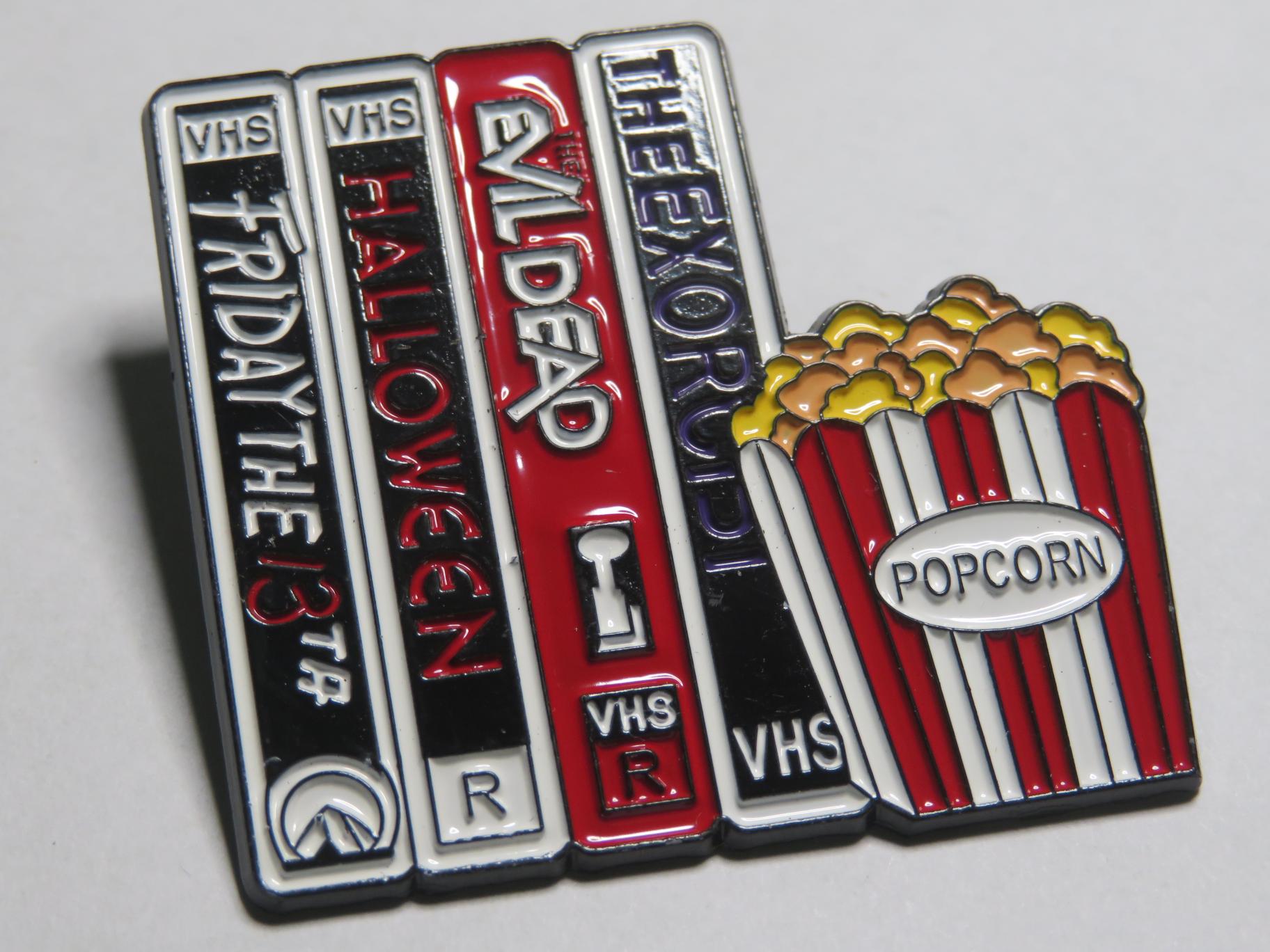 PINS VHS CINEMA VIDEO CLUB POPCORN – CASSETTES VIDÉO RÉTRO COLLECTION