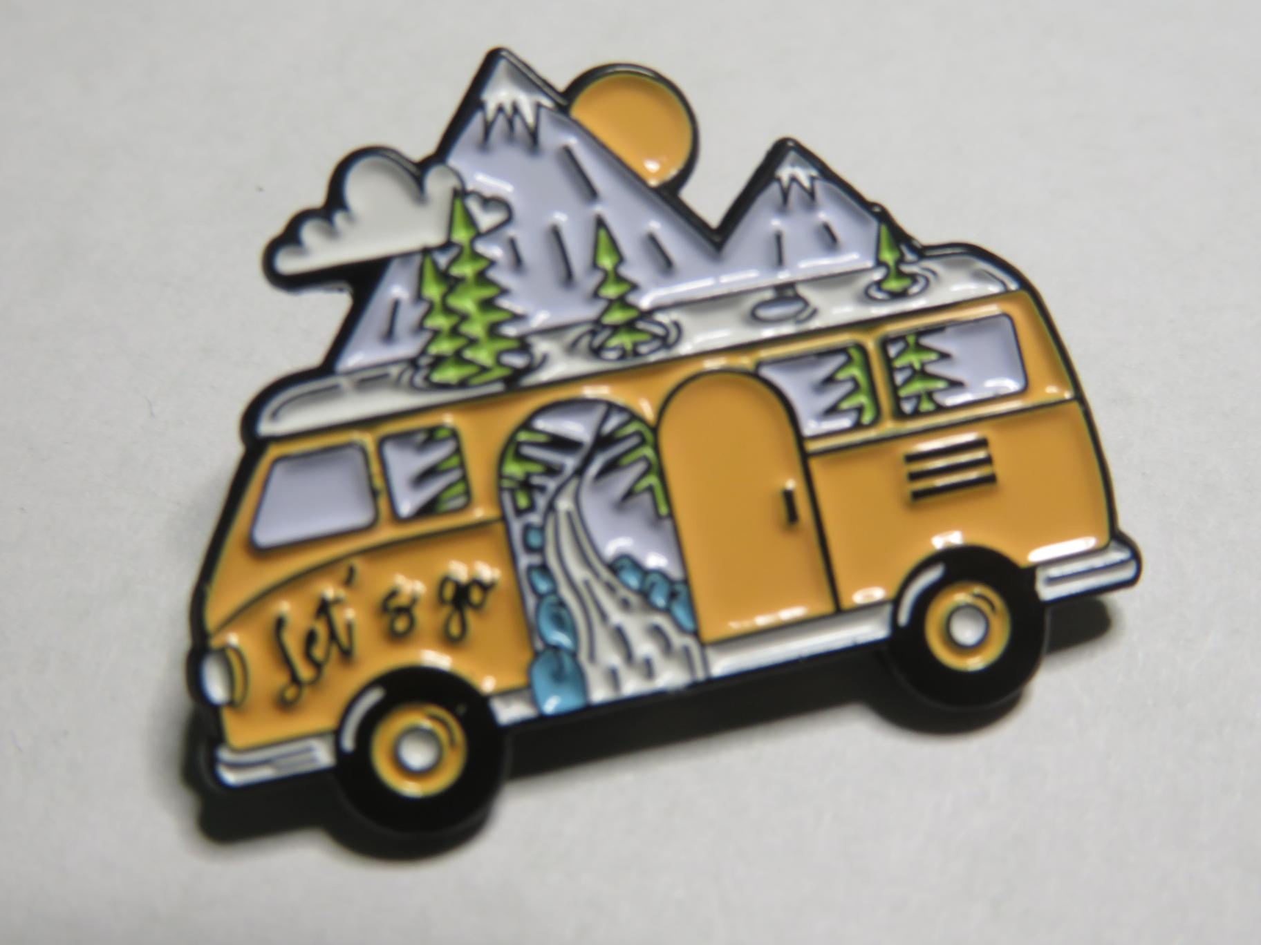 PINS VANLIFE VAN AMÉNAGÉ CAMPER VAN – ROAD TRIP AVENTURE – PIN BADGE COLLECTION