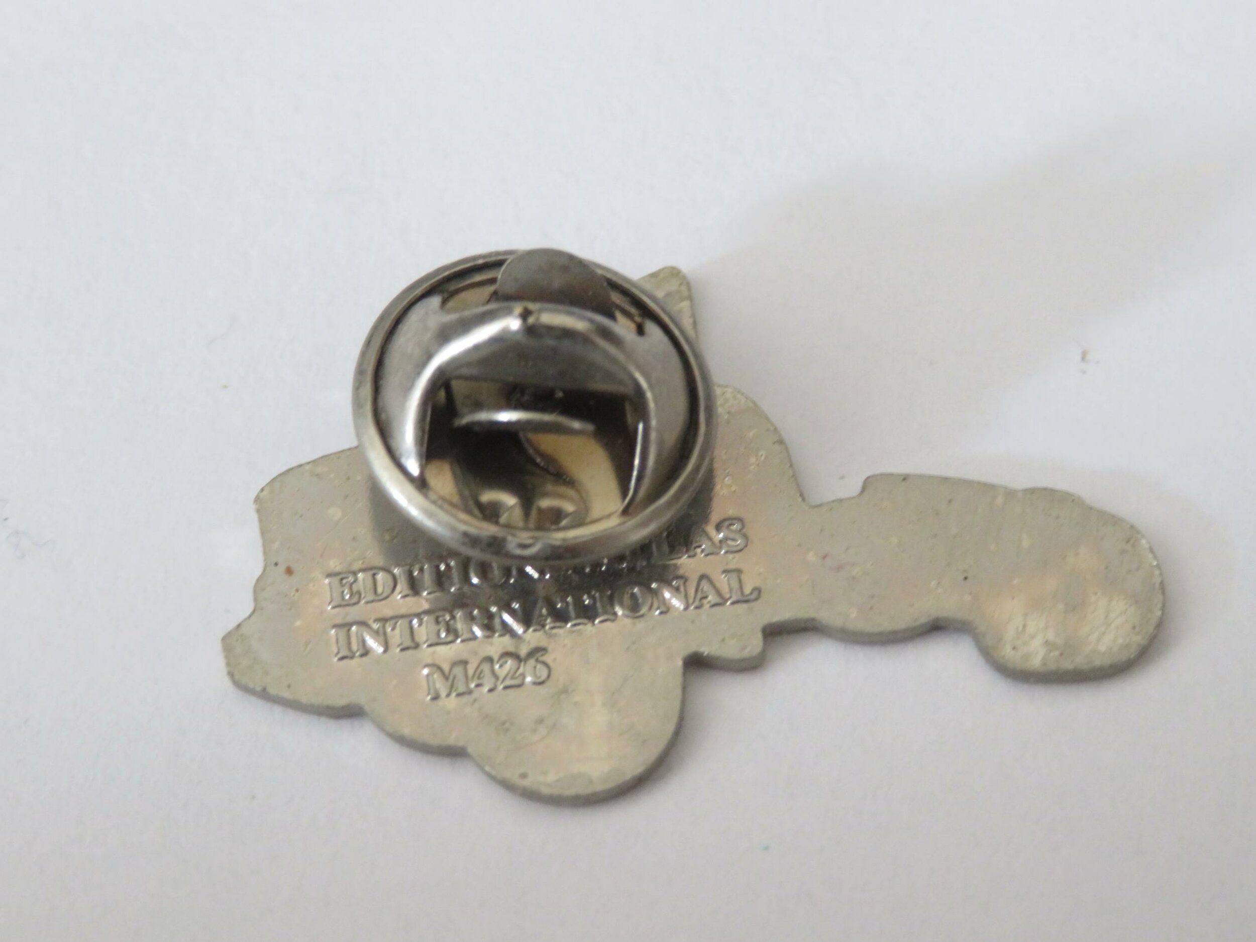 pins-atlas-international-m426-marquage-dos-fixation