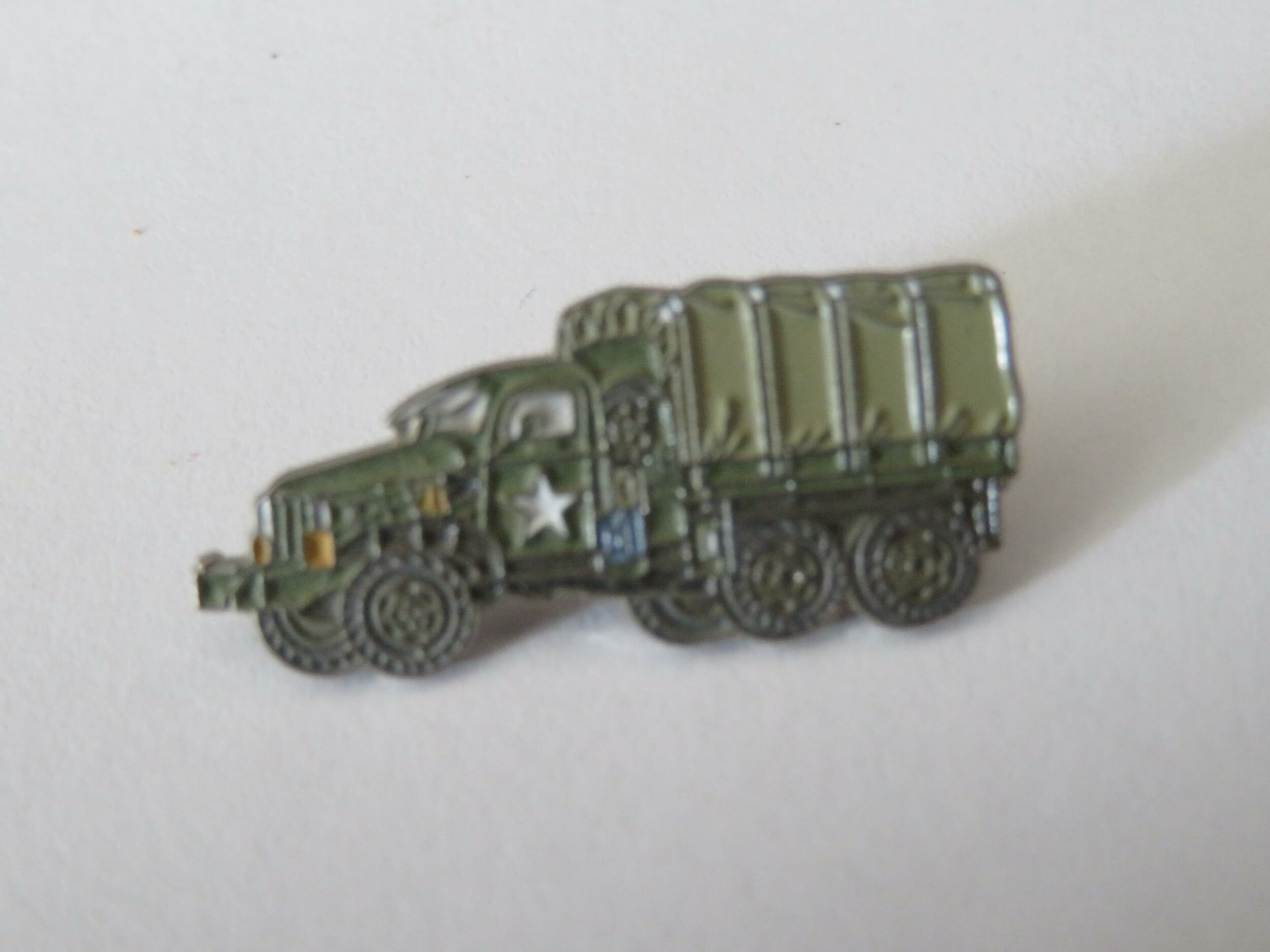 pins-gmc-cckw-353-militaire-editions-atlas