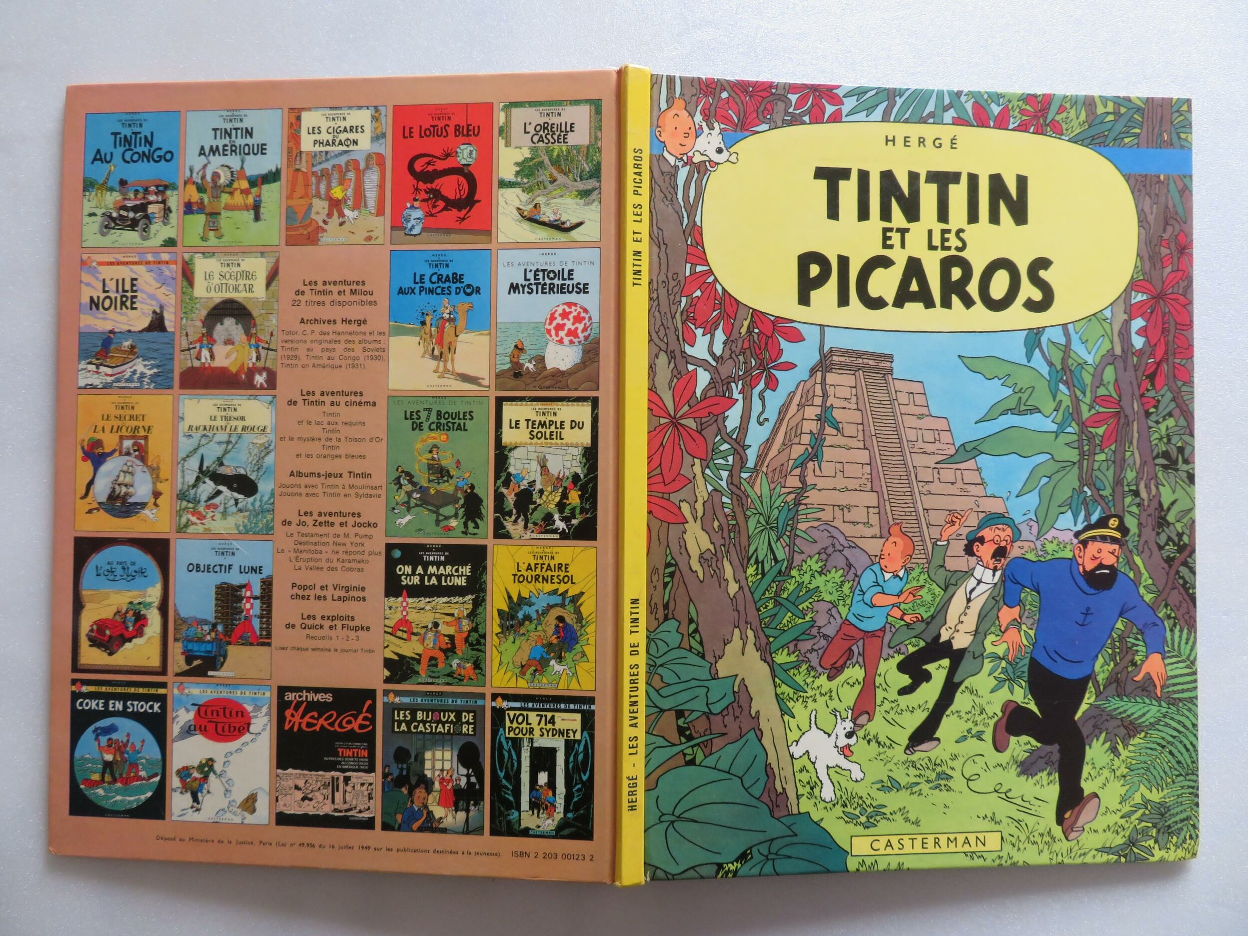 Tintin-et-les-Picaros-C1-1976-Herge-Casterman