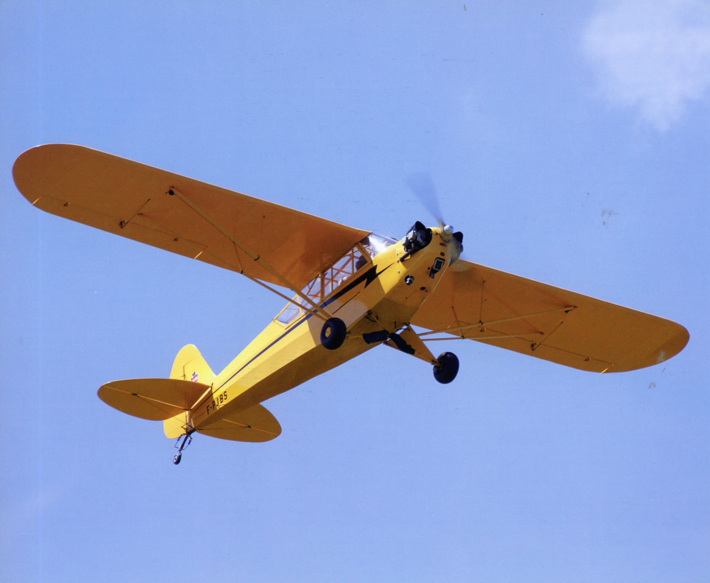 PIPER-J3-CUB-FICHE-AVION-CARACTÉRISTIQUES-LEMASTERBROCKERS