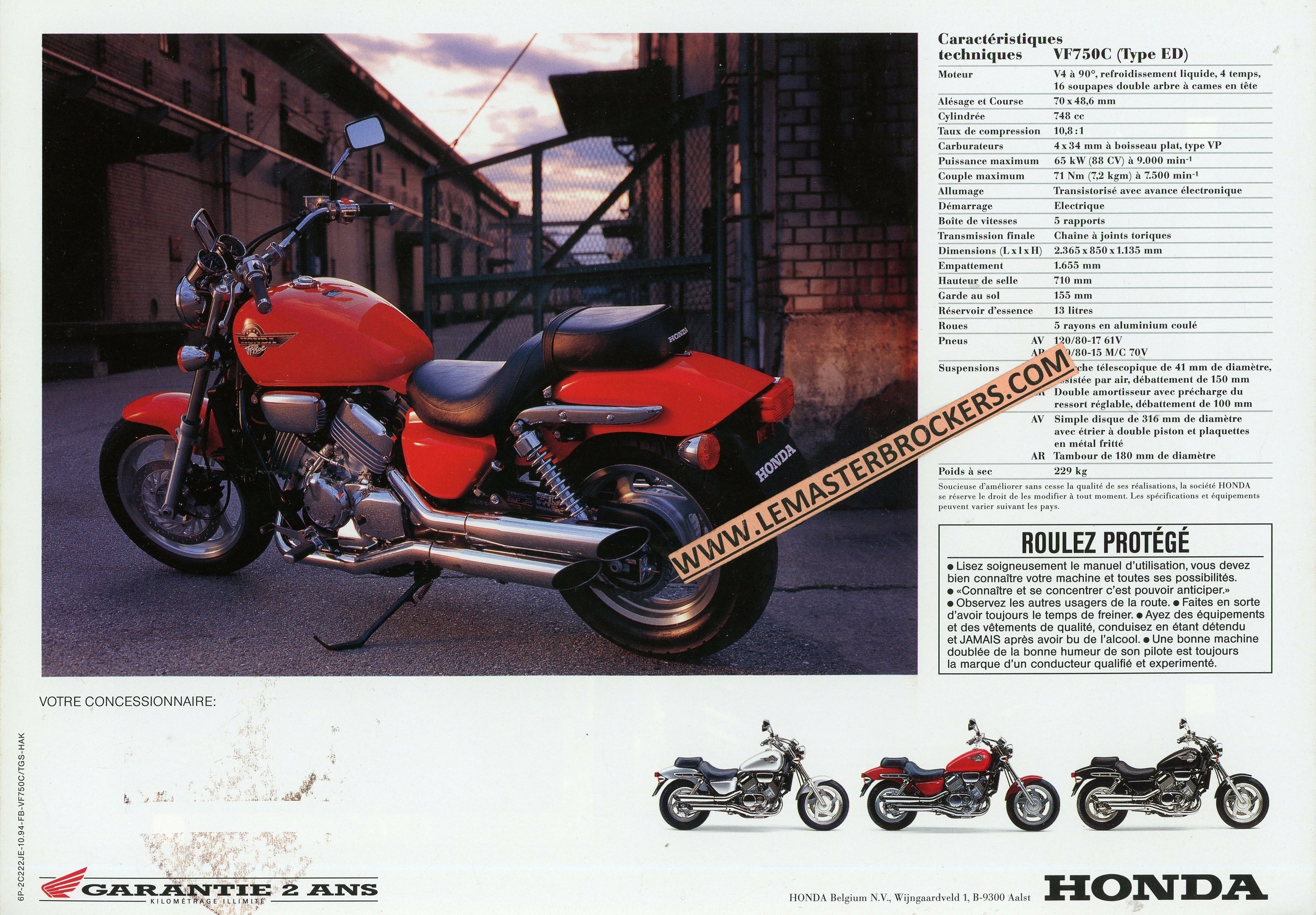 brochure-moto-honda-VF750C-VF750-1994-prospekt-LEMASTERBROCKERS