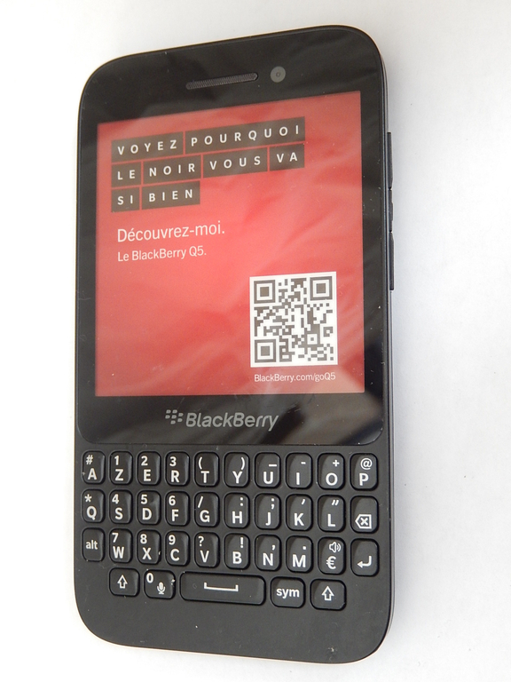 BLACKBERRY Q5 TÉLÉPHONE PORTABLE FACTICE - MOBILES VINTAGE