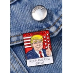 PINS TRUMP A COLLECTIONNER