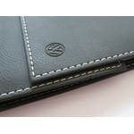 pochette-volkswagen-originale-manuel-notice-aspect-cuir-17x22-compatible-15x21