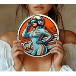 affiche-metallique-ronde-gulf-racing-woman-racer-vintage-20cm