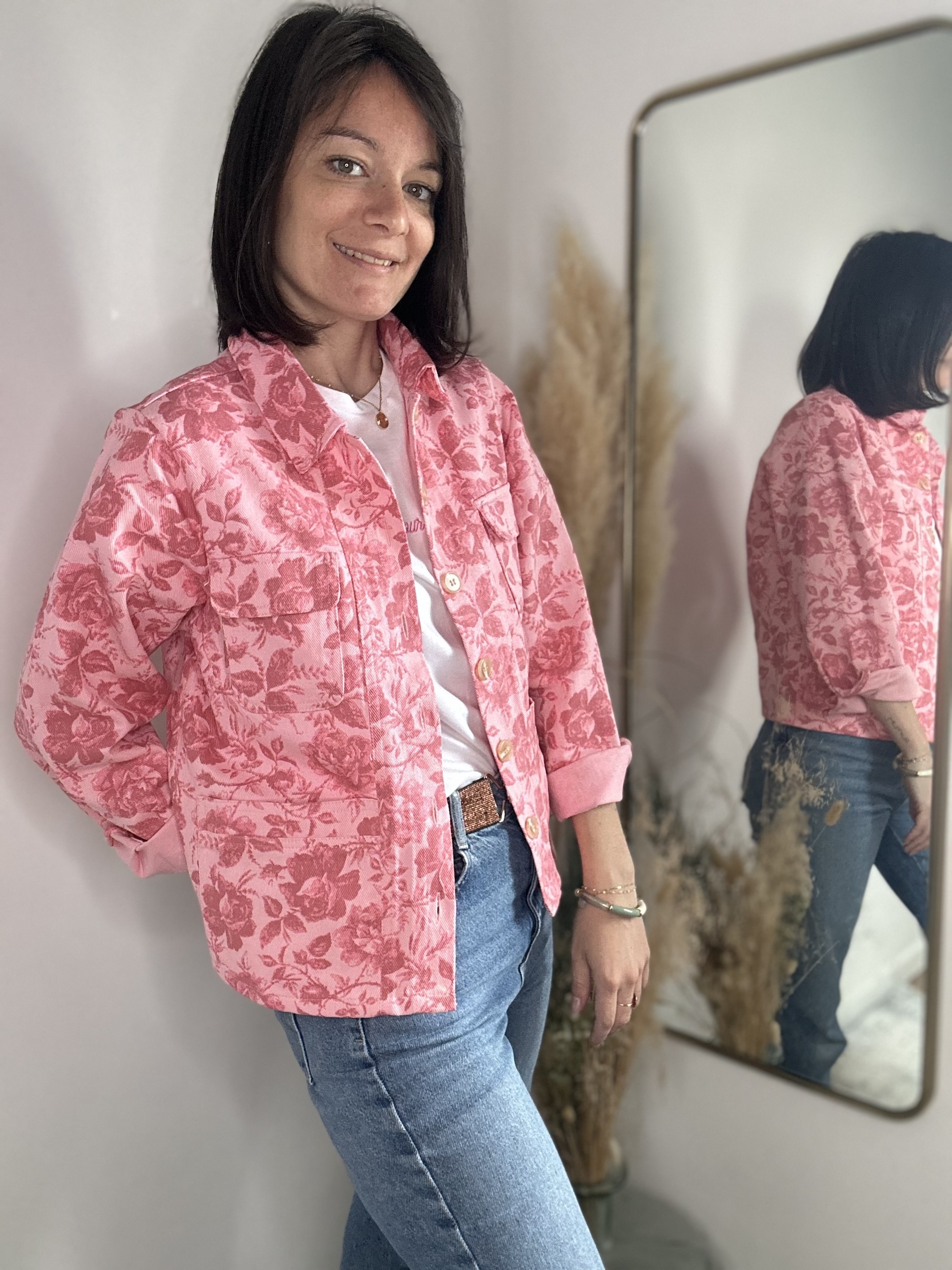 Veste imprimée fleur rose