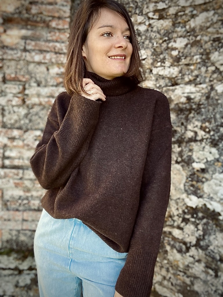 Lucas - Pull oversize col roulé chocolat