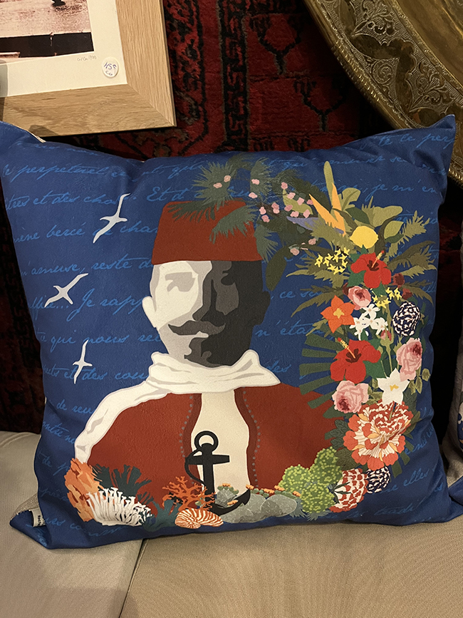 coussin bleu