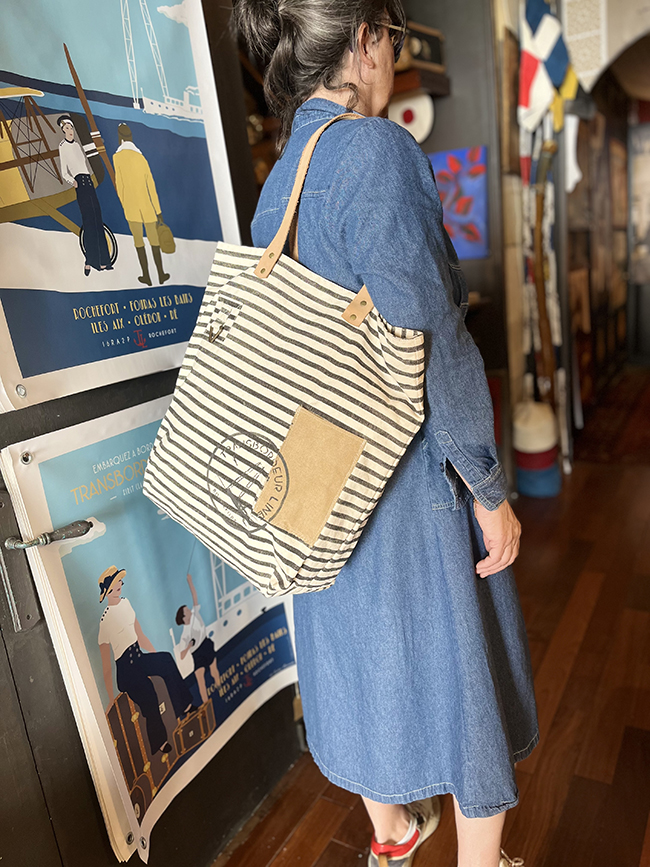 sac rayure porté