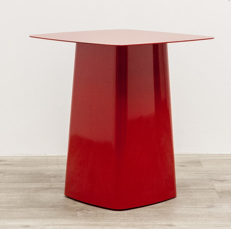 Table carré Vitra rouge métal époxy Métal Side