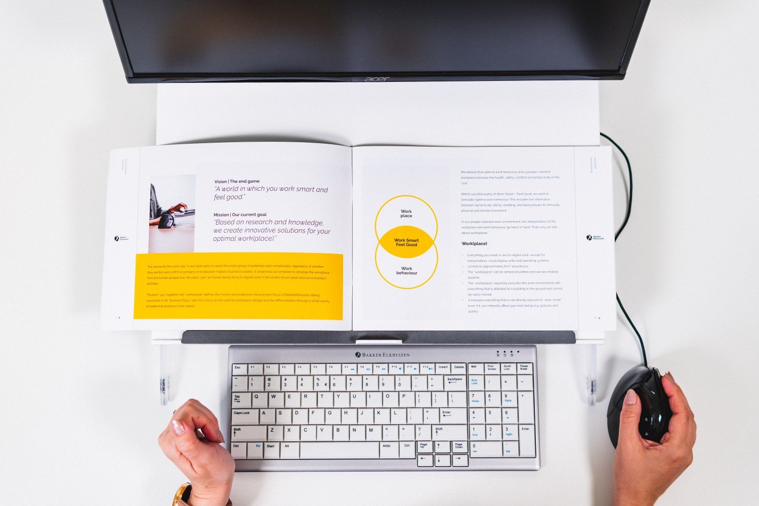 BakkerElkhuizen-flexdesk-630-document-holders-1697184549-9