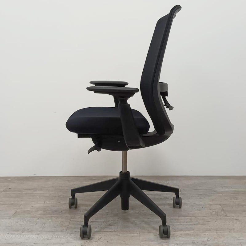 haworth-soji-noir-3d profil