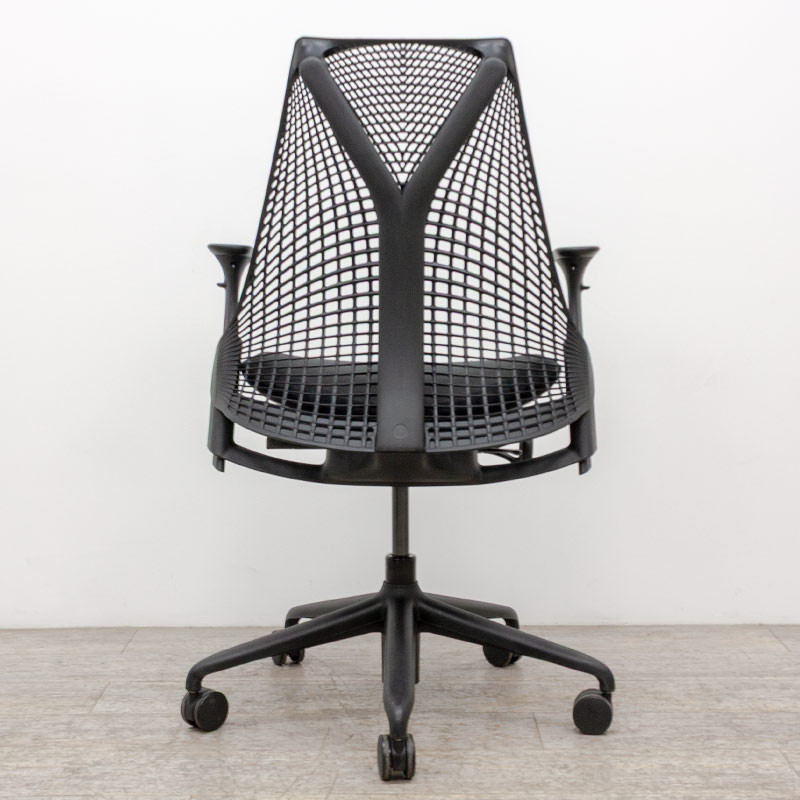 herman-miller-sayl-noir-dos