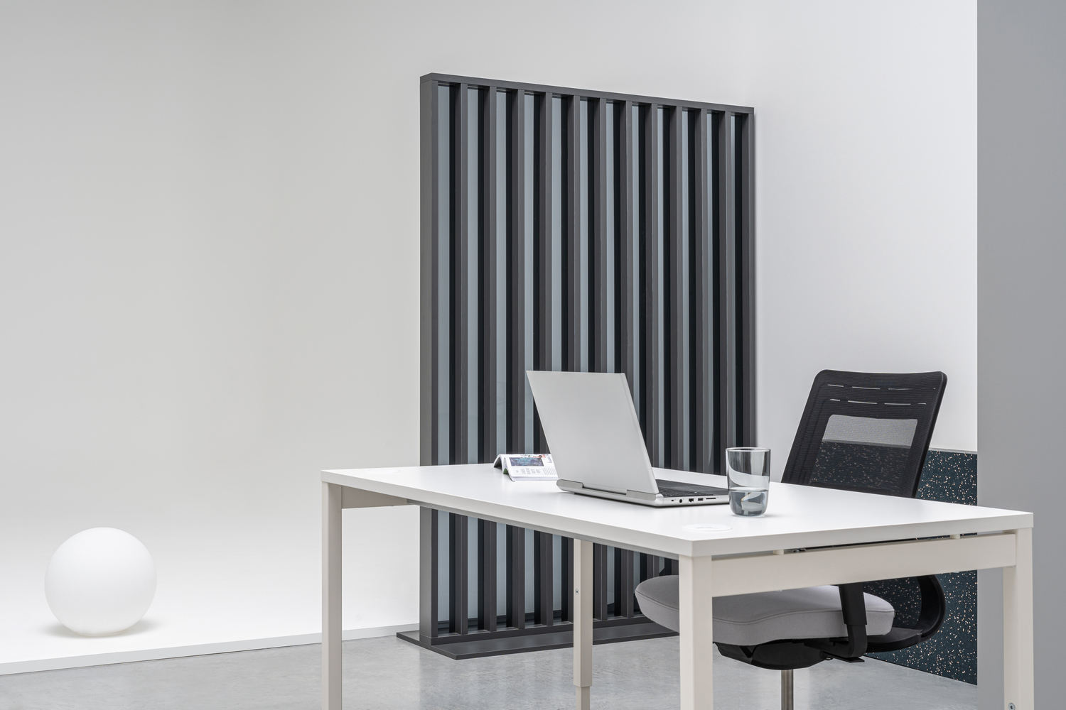 operative ranges ogi y with height adjustable desk (3)