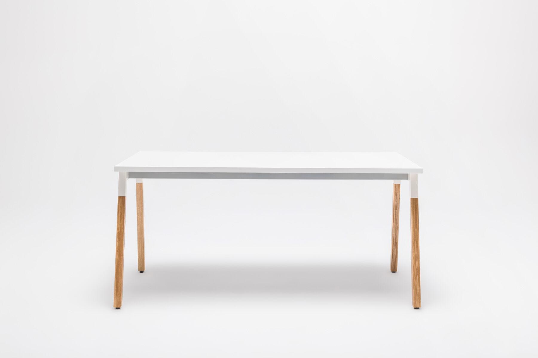 workstation-desk-ogi_w-16x_1