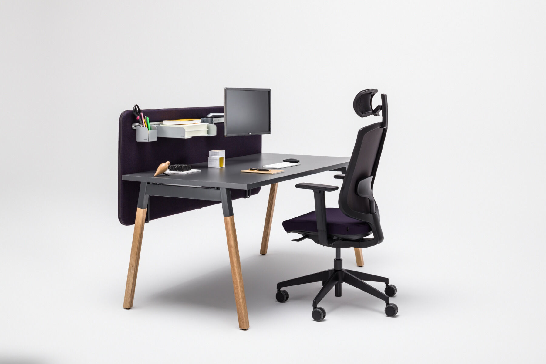 workstation-desk-ogi_w-mdd-4_1