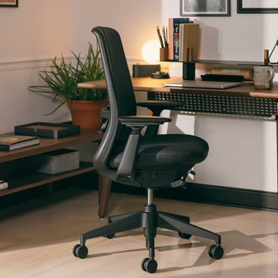 soji Haworth profil noir Promoburo