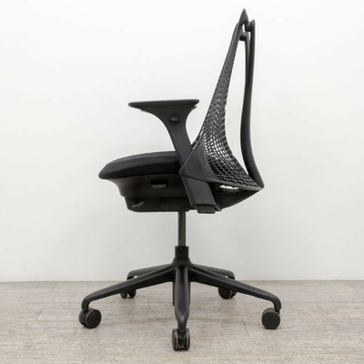 herman-miller-sayl-noir-profil