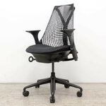 herman-miller-sayl-noir trois quart avant