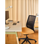 seating-office-chair-apex-mdd-17-6212-a61270-desk-ogi-w-beige-matt-ral6013_1