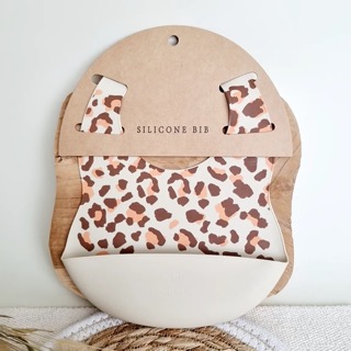 bavoir silicone bébé léopard