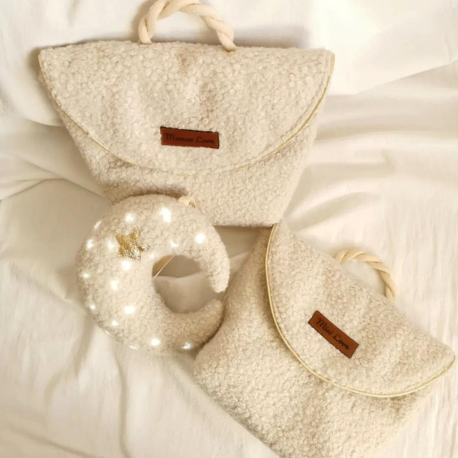 trousse de toilette maman love en moumoute beige made in france