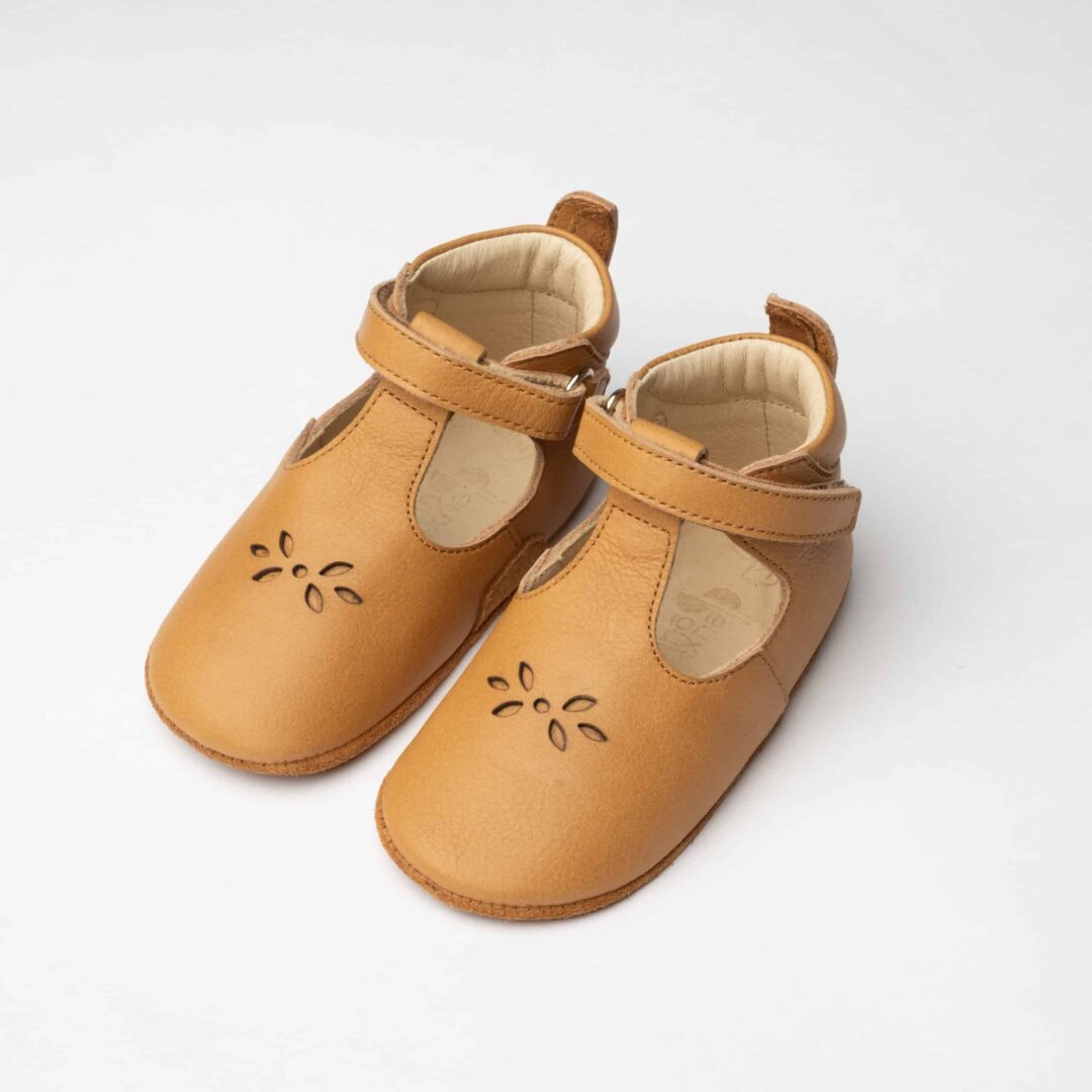 chaussons cuir bébé camel 18/19 made in Portugal deux bouts