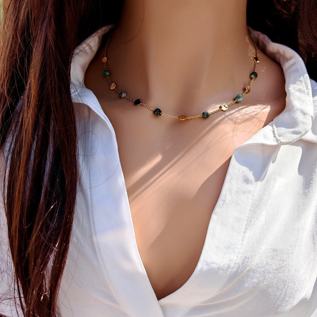 Long Collier Sautoir Perles De Turquoises Africaines Et Cornaline/jaspe - Métal Blanc - Occasion
