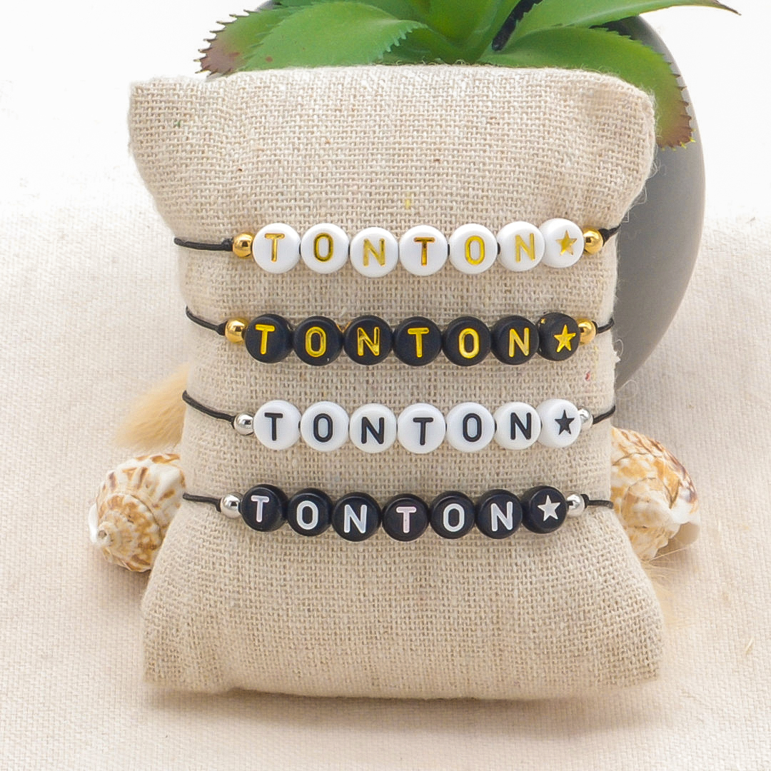 Bracelet TONTON en perle lettre