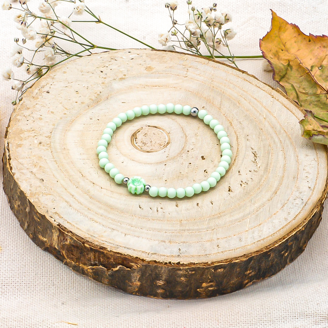 Bracelet enfant fleur tchèque vert