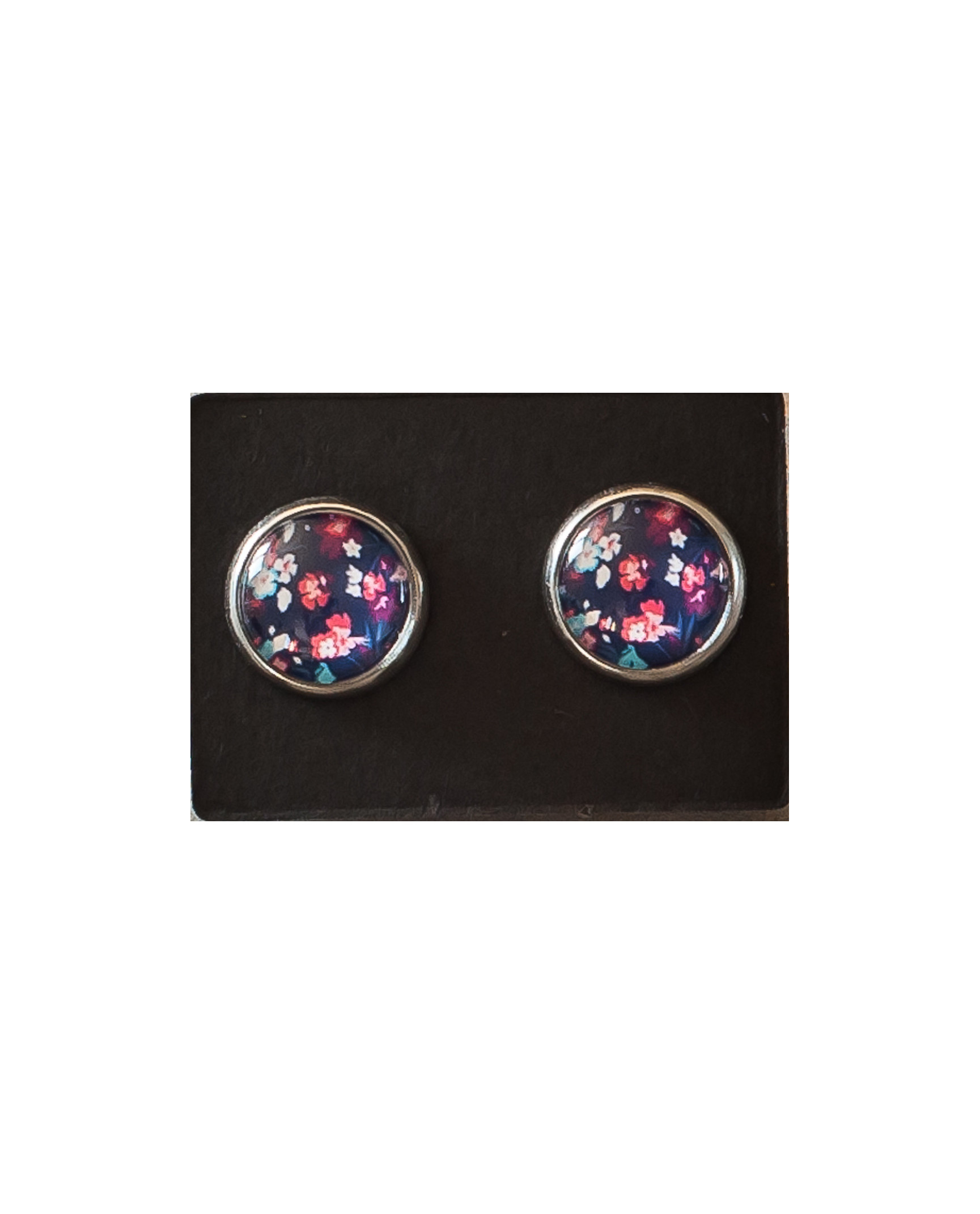 Boucles d\'oreilles puces bleu marine, fleur orange passion