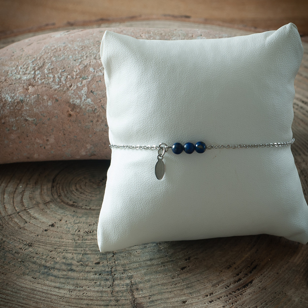 Bracelet minimaliste pendentif navette, pierre naturelle lapis lazuli, chaîne acier inoxydable argent 1