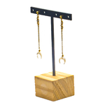 07112023-2001Boucles doreilles demi lune nacre 3-Modifier