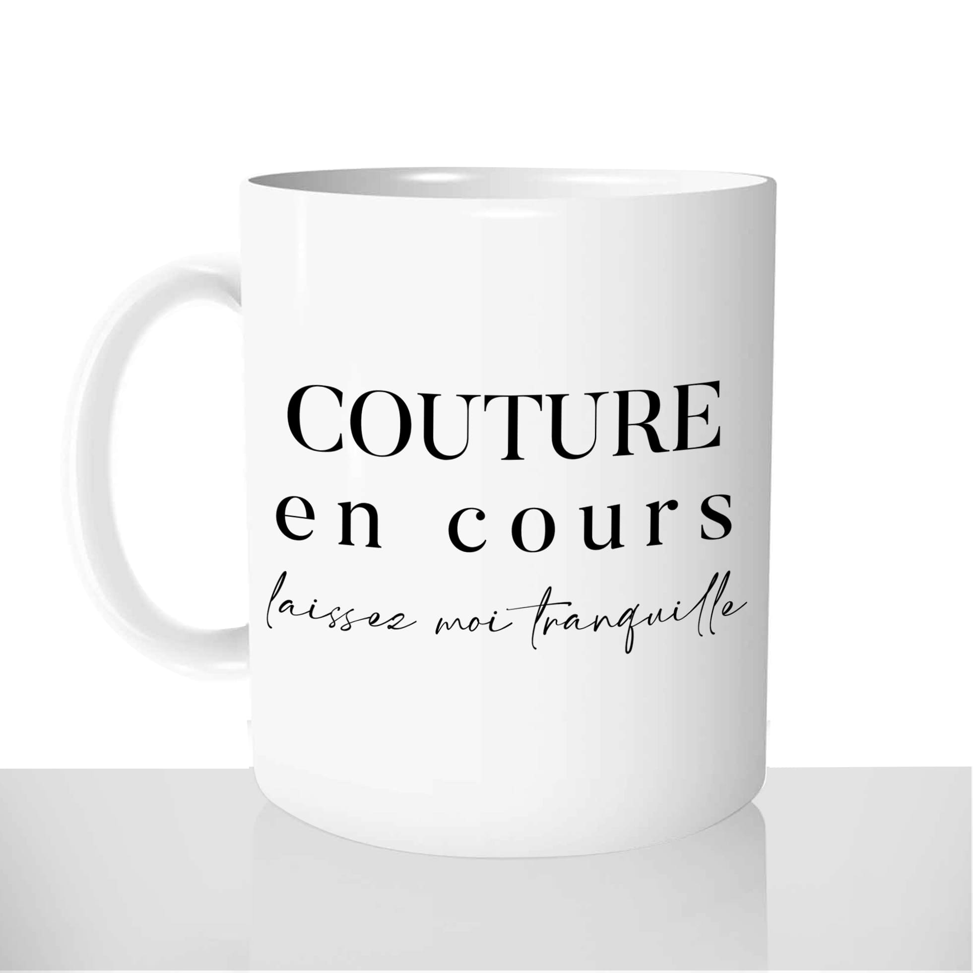 mug-blanc-brillant-personnalisé-offrir-atelier-couture-couturiere-coudre-en-cours-fun-personnalisable-idée-cadeau-original