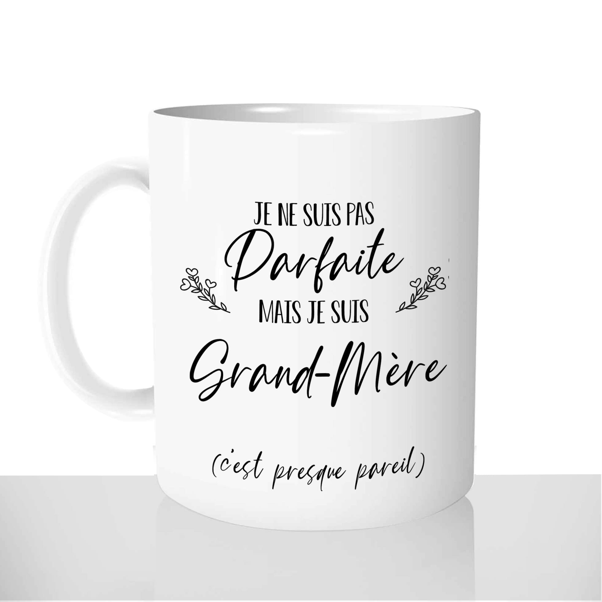 mug-blanc-brillant-personnalisé-offrir-pas-parfaite-grand-mère-mamie-naissance-femme-fun-personnalisable-idée-cadeau-original