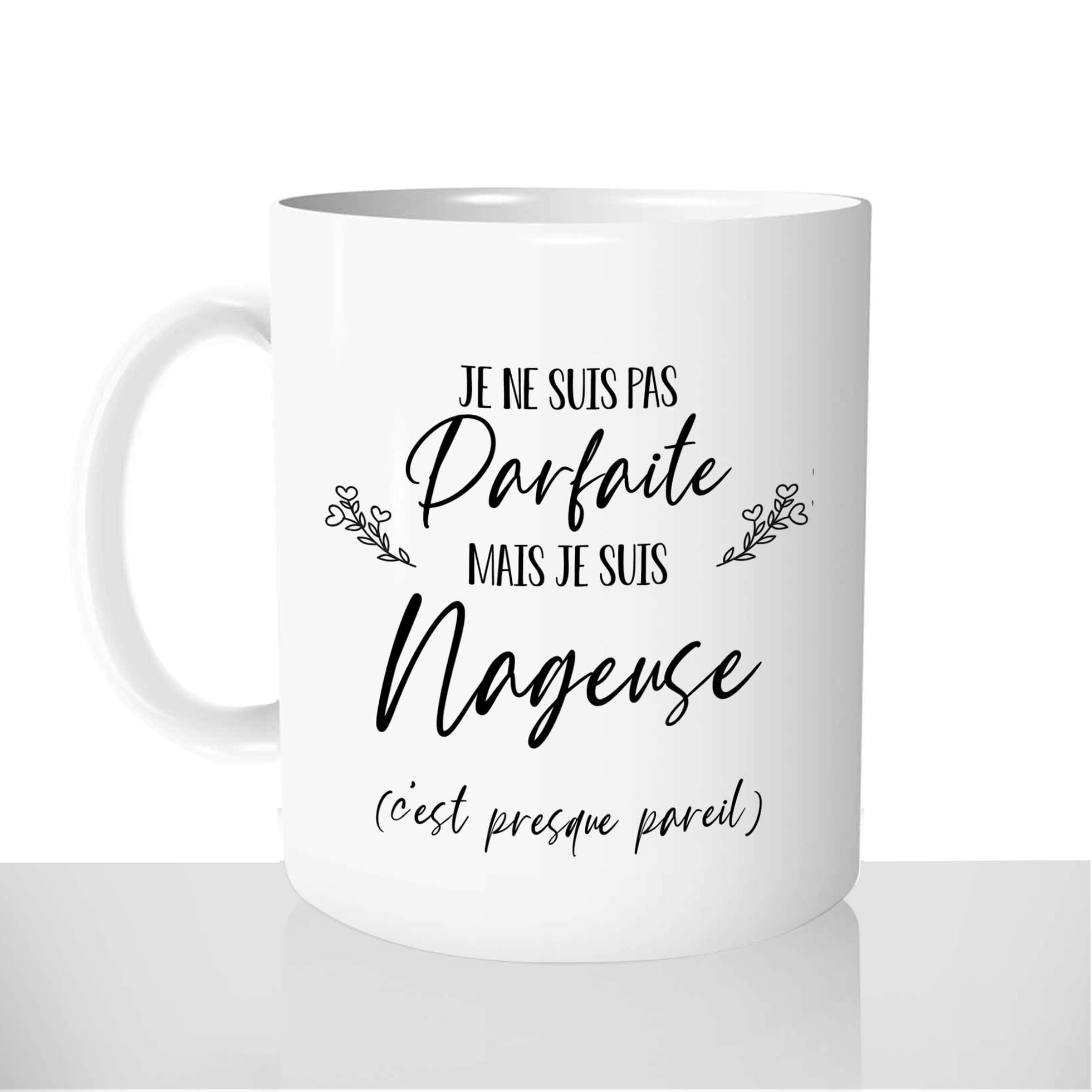 mug-blanc-brillant-personnalisé-offrir-pas-parfaite-nageuse-sport-natation-femme-fun-personnalisable-idée-cadeau-original