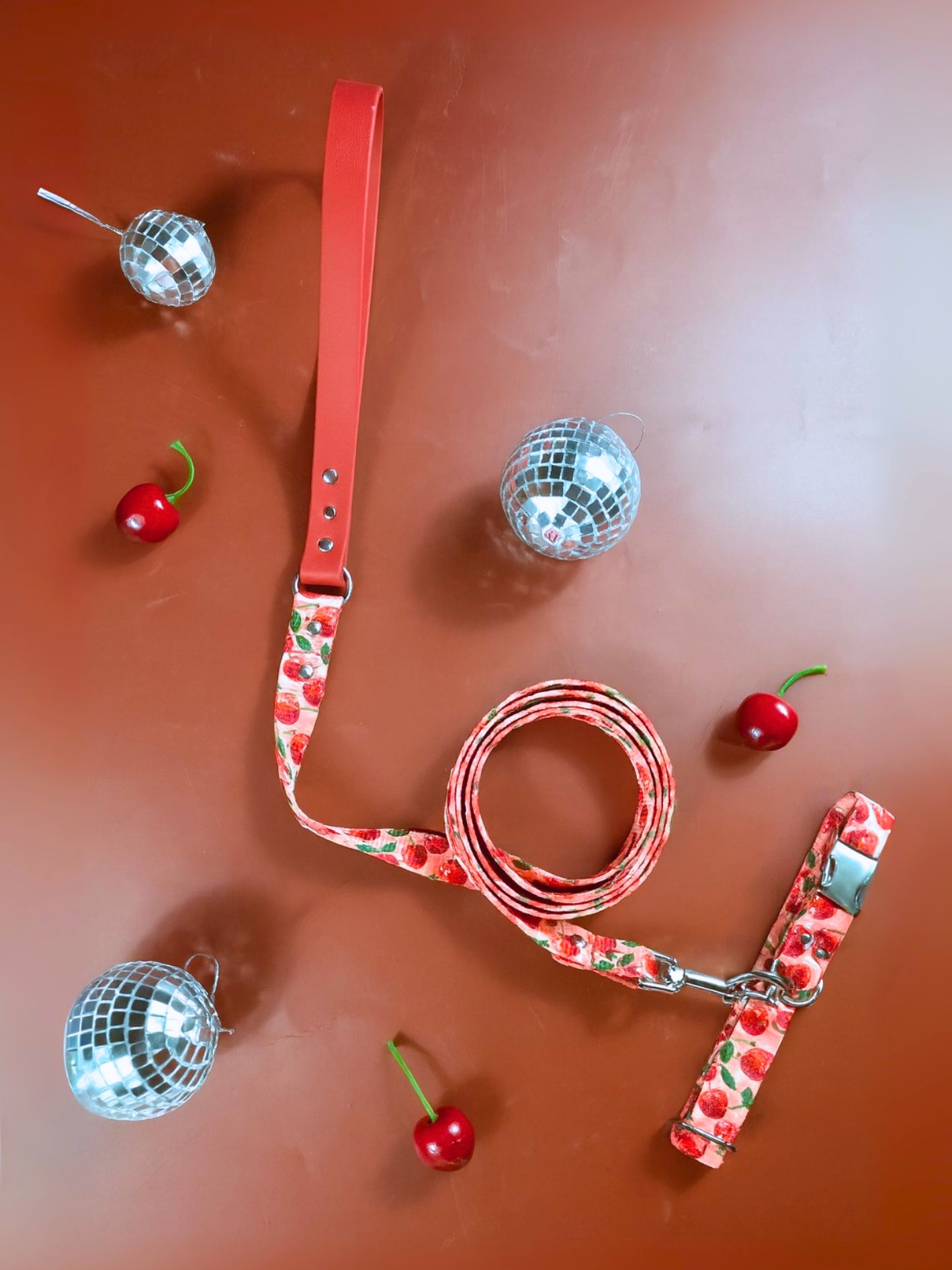 Collier pour chien motif cerise disco Stylidog