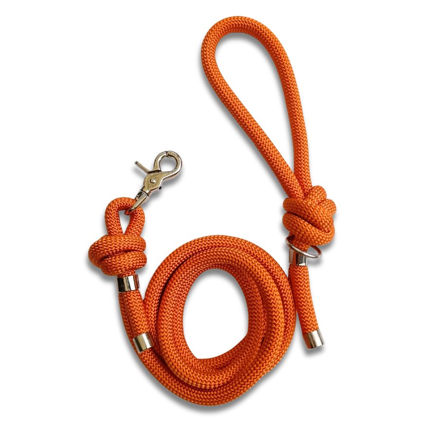 Laisse en corde orange pour chien – Artisanale, résistante & made in France
