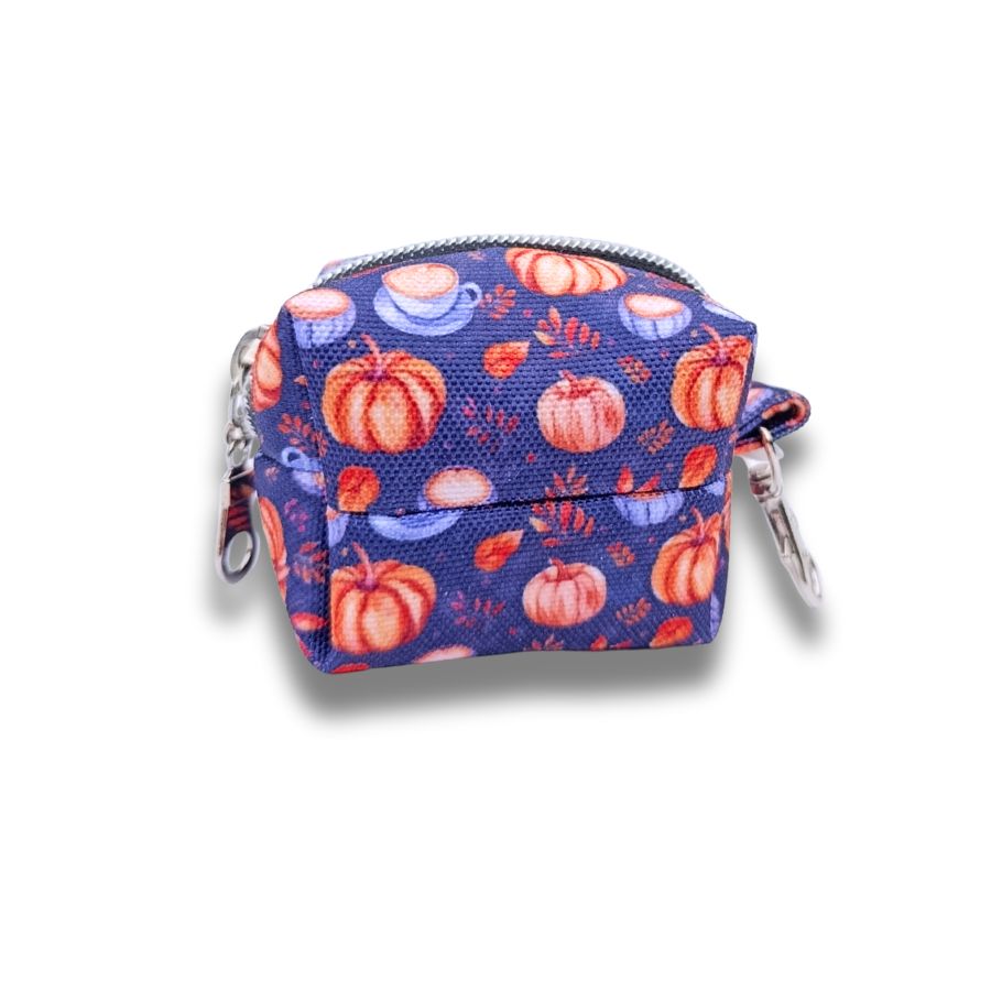Distributeur de sacs à déjections motif citrouille & café – Porte poop bag stylé fait main en France