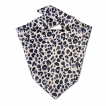 Bandana pour chien motif tacheté noir