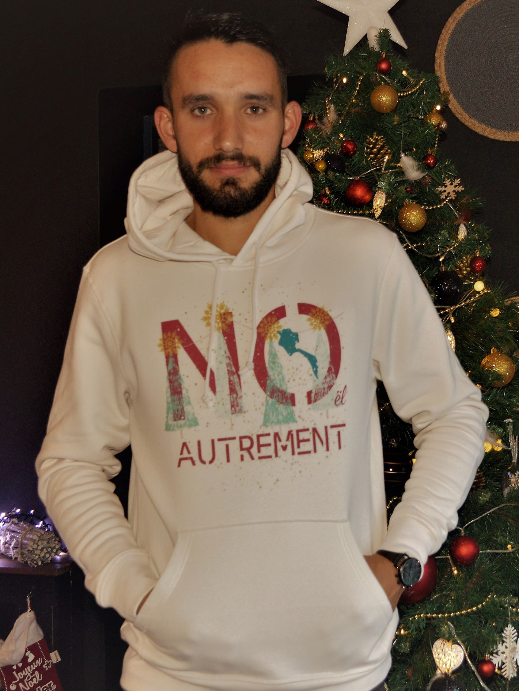 Le hoodie de Noël- NO Autrement