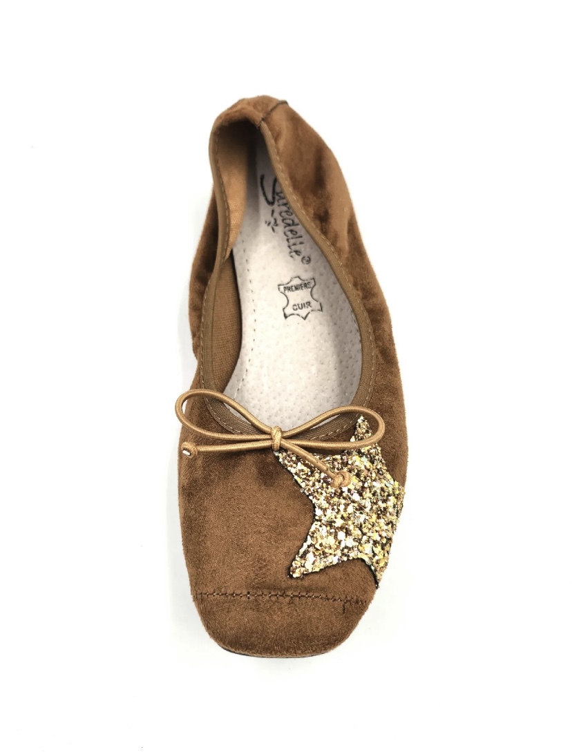 BALLERINES AVEC ETOILE CAMEL 1