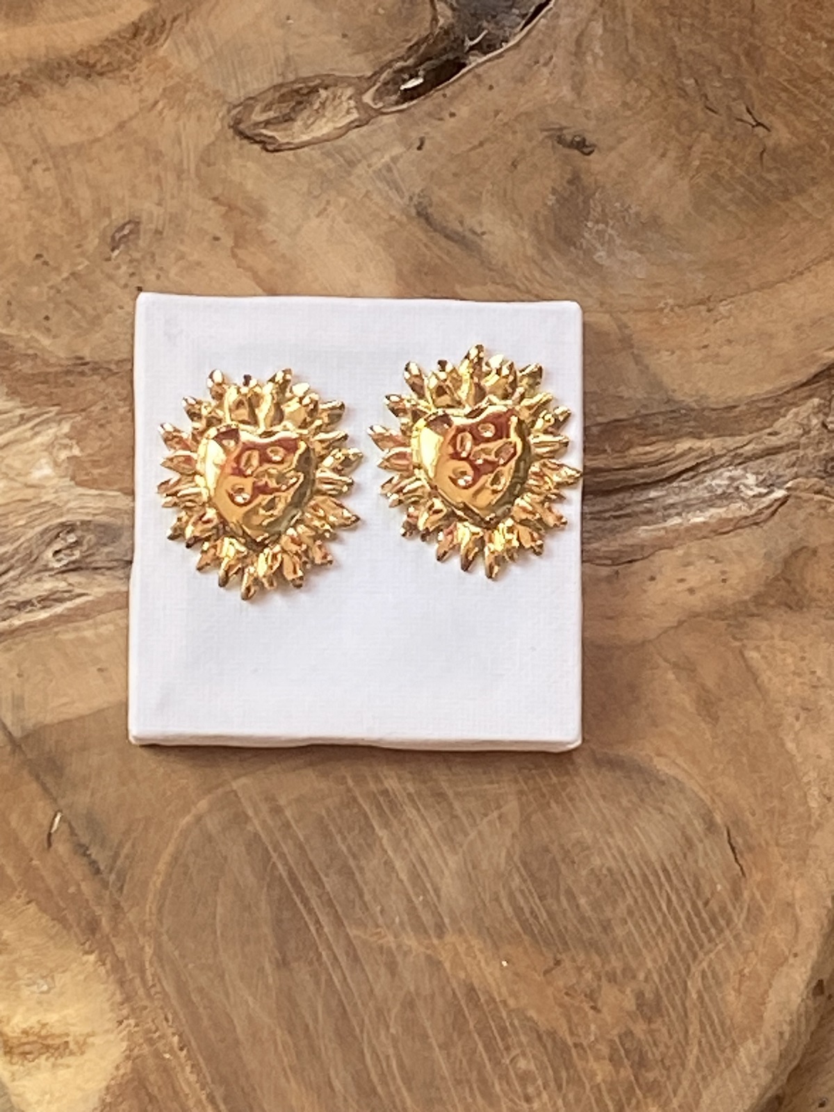 BOUCLES DOREILLES COEURS SACRES 2